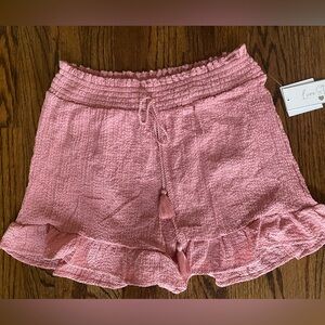 NWT Love Streak Smocked‎ Waist Pull-on Shorts Size Medium Rose Color